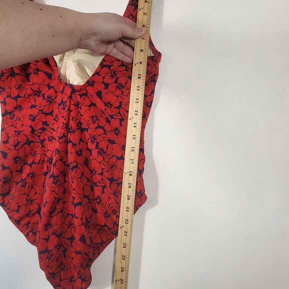 MIRACLESUIT One Piece Swimsuit Size L/XL Red Navy Floral Underwire - Picture 9 of 12